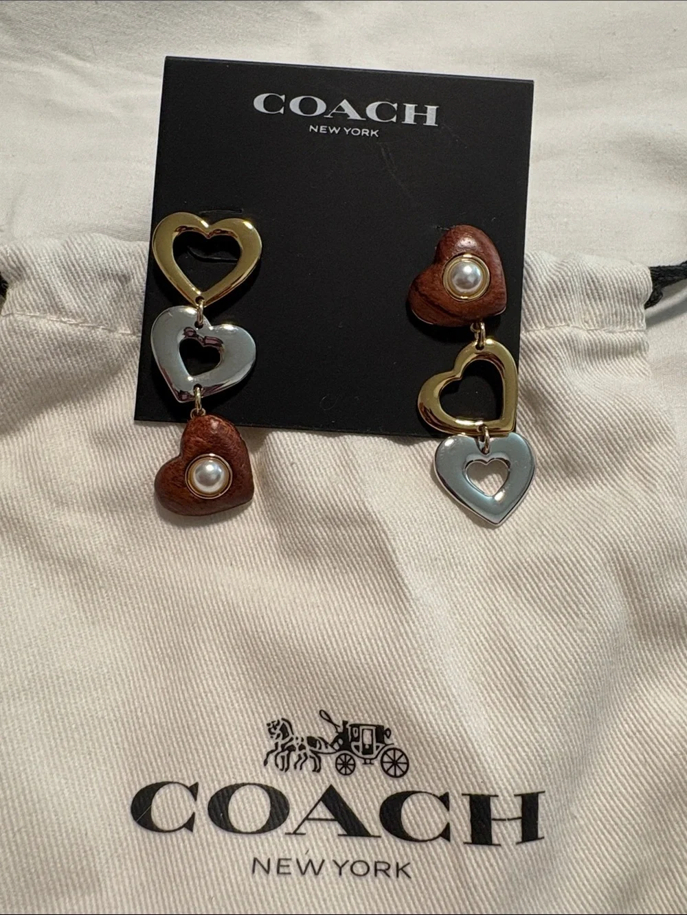 SOLD COACH NWT Dangle Heart Tricolor Earrings With Dustbag - Picture 3 of 6